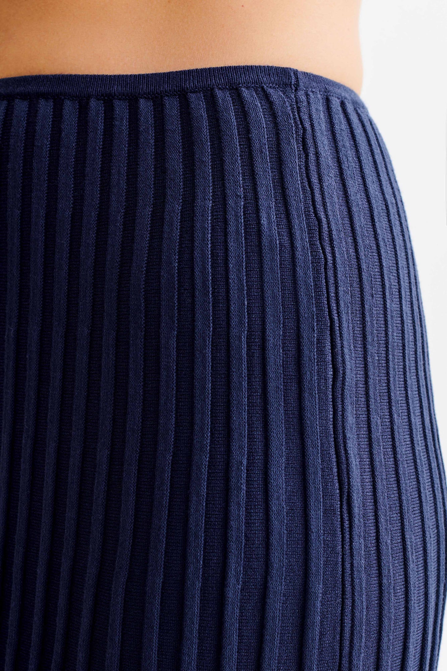 Jolene Rib Knit Midi Skirt - Navy