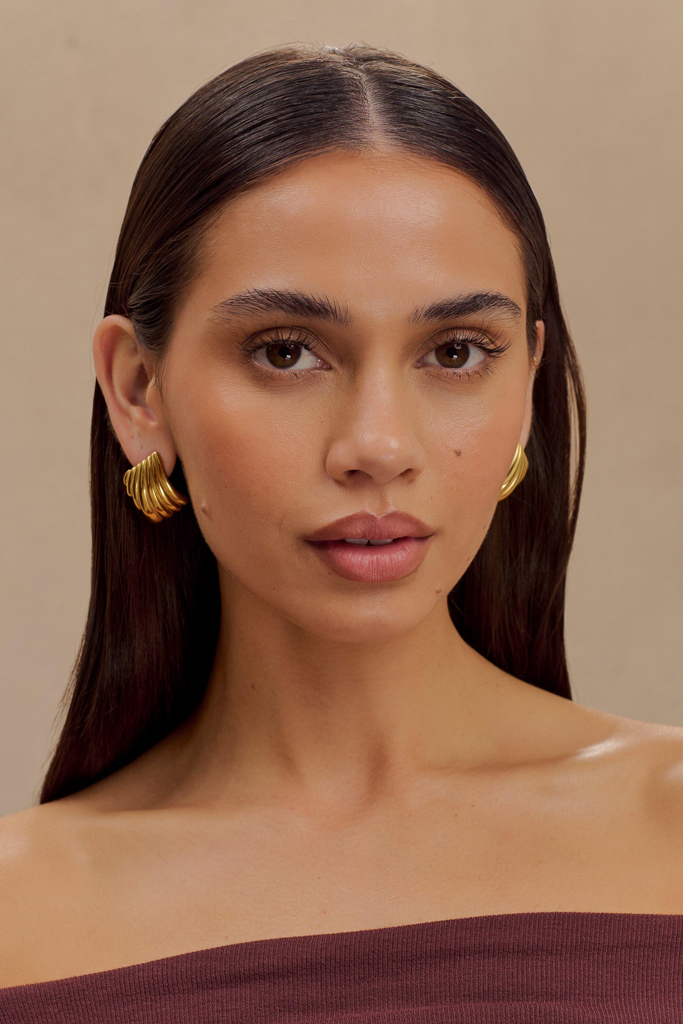 Olympia Textured Square Earrings - Gold