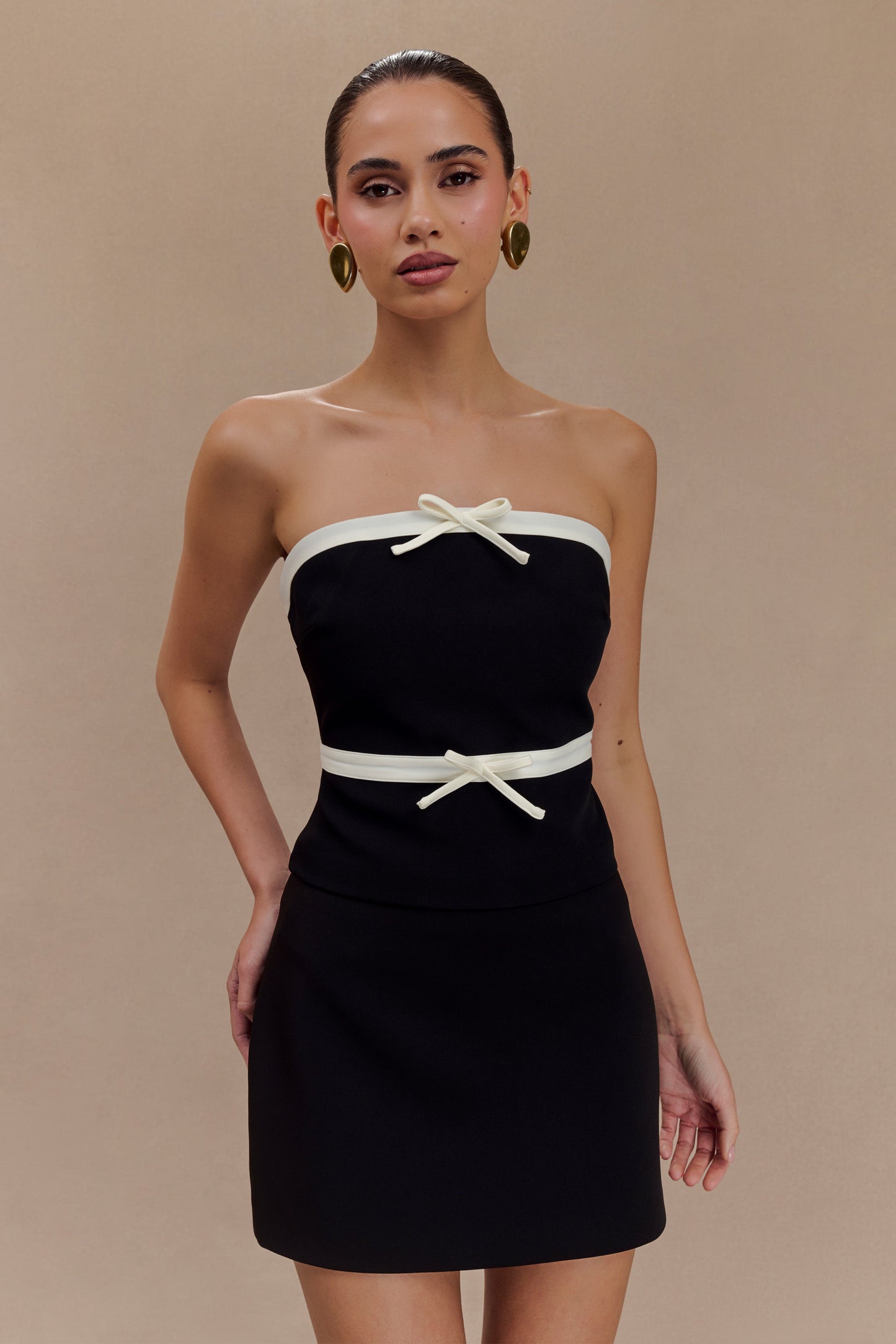 Aisha Strapless Suiting Top With Contrast Bows - Black & White