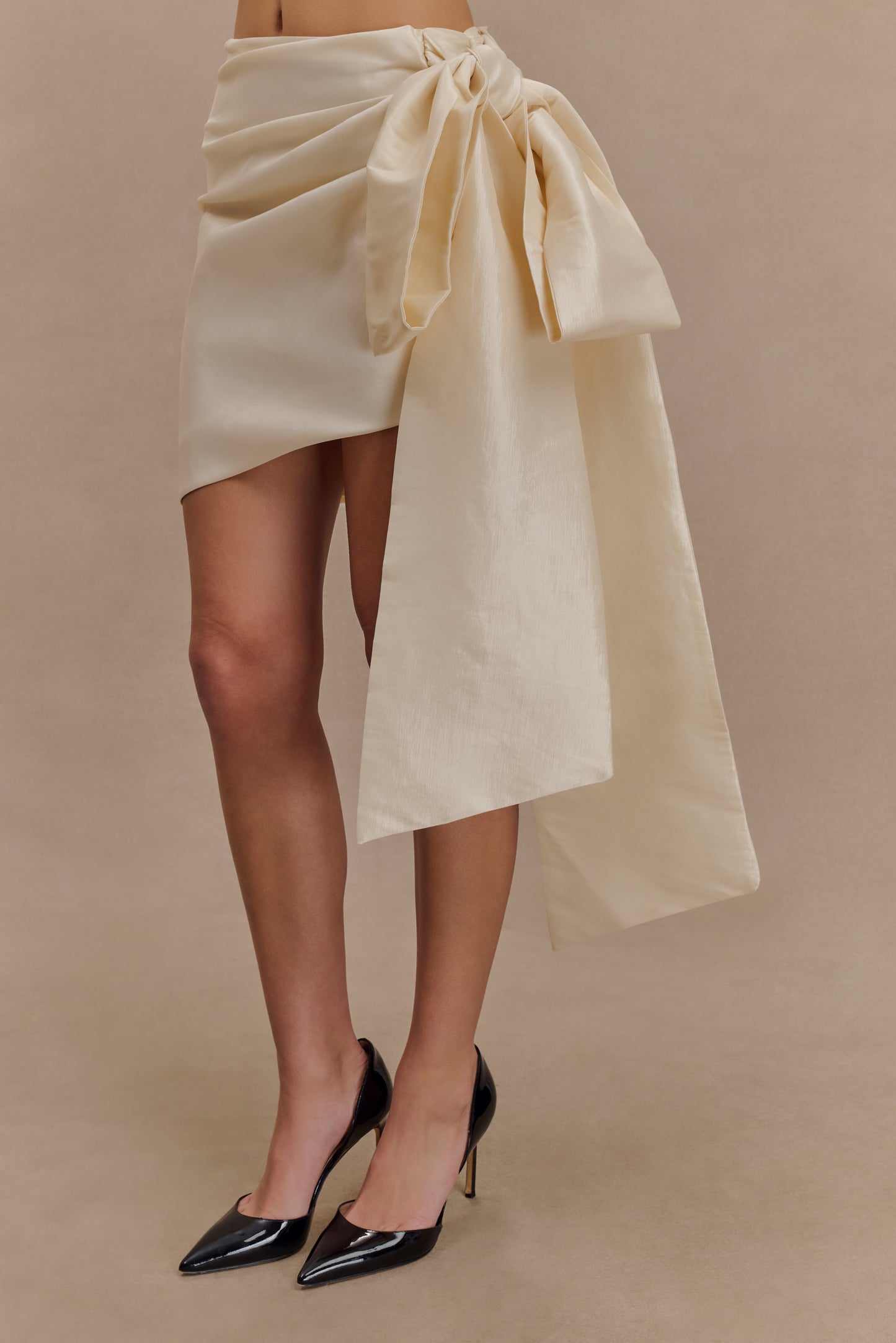 Becca Taffeta Mini Skirt With Tie - Ivory