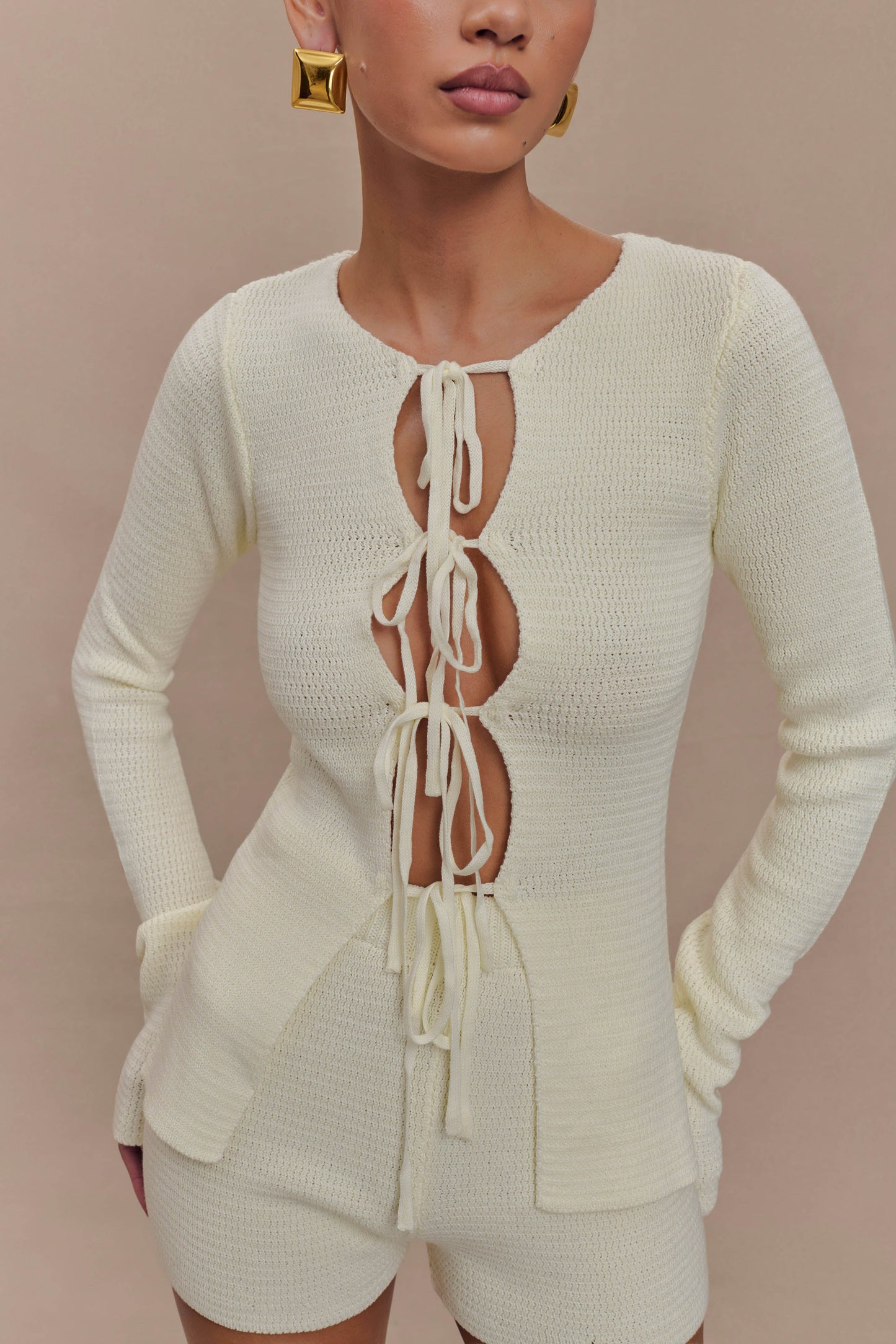 Noah Knit Tie Long Sleeve Top - Ivory