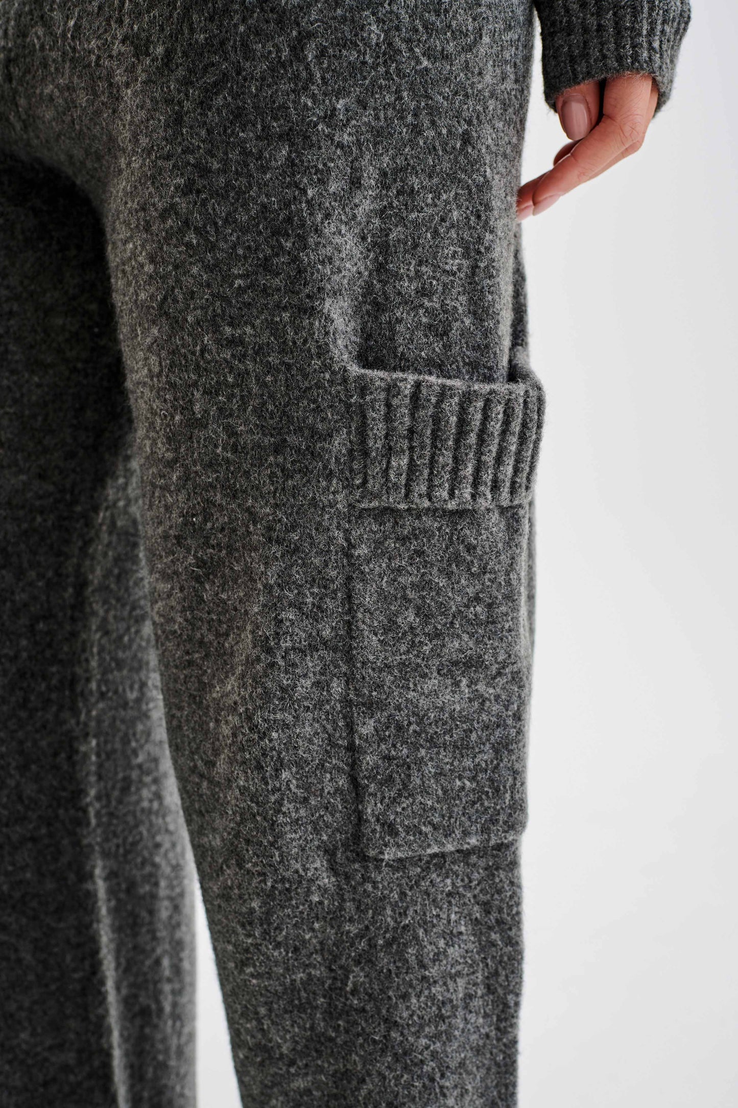 Darius Knit Pants With Pockets - Charcoal Marle