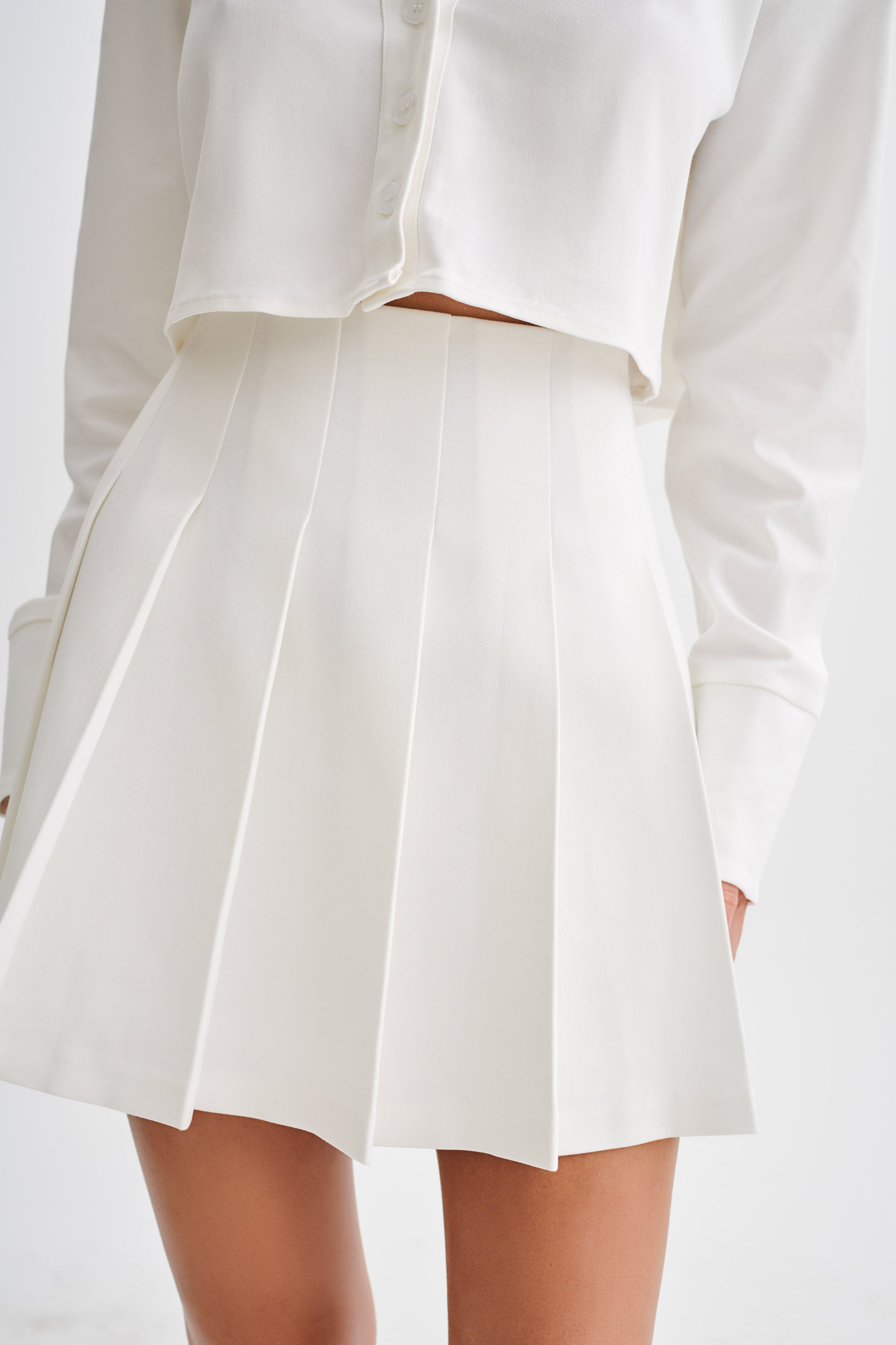 White pleated skirt australia sales