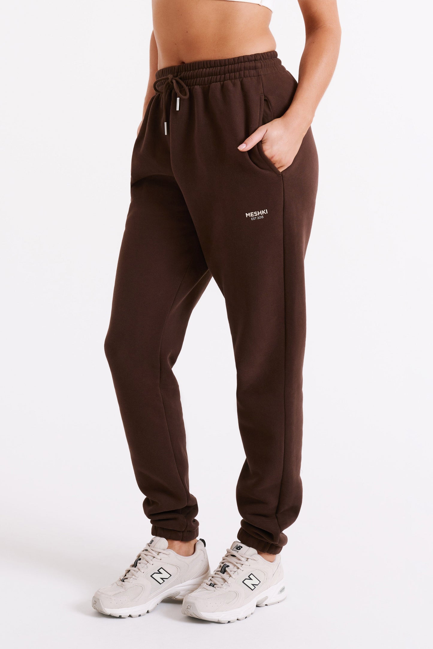 Frankie Unisex Jogger - Dark Chocolate