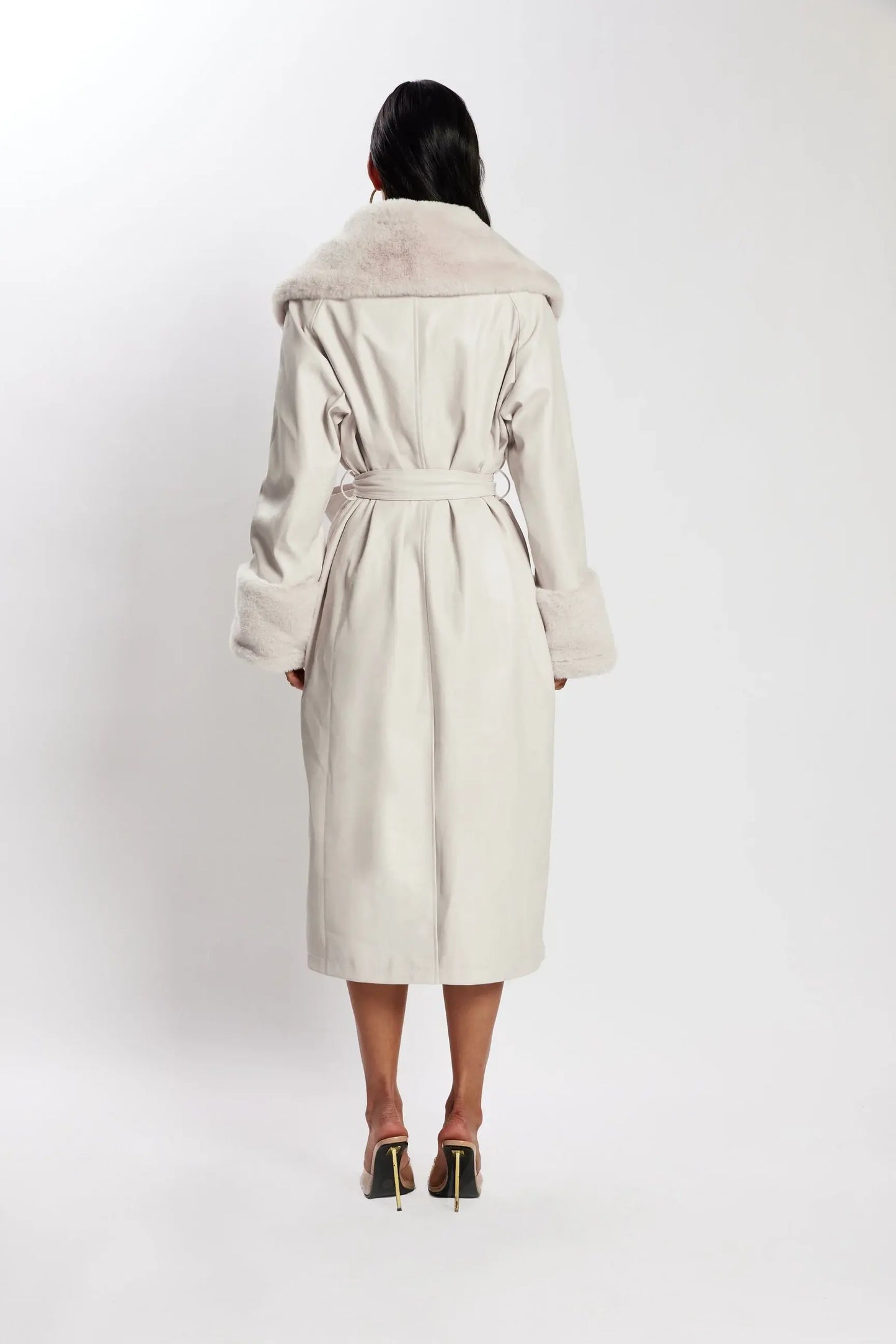 Rebekah Oversized Pu Trench Coat With Fur Trim - Bone