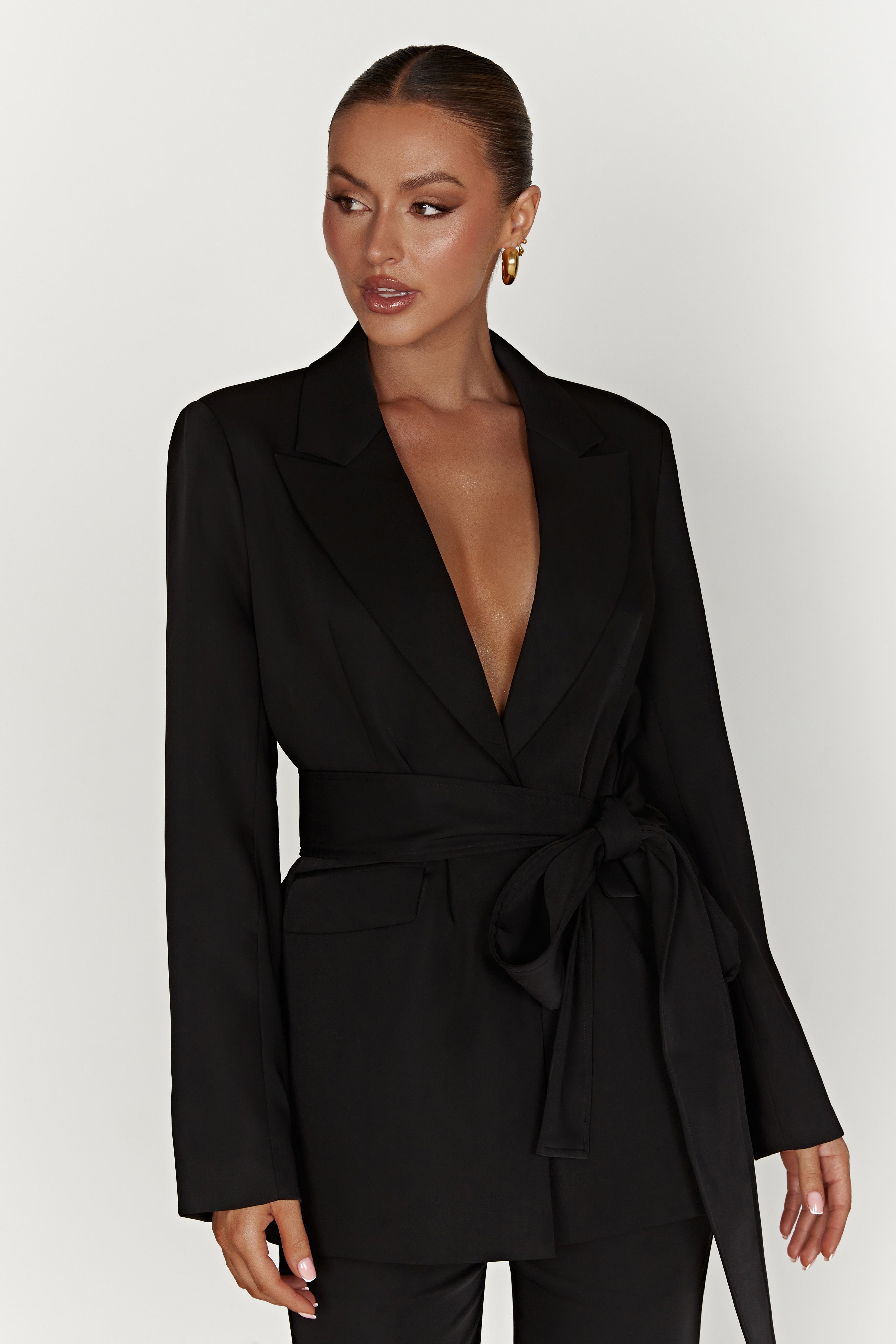 Belted sale blazer black