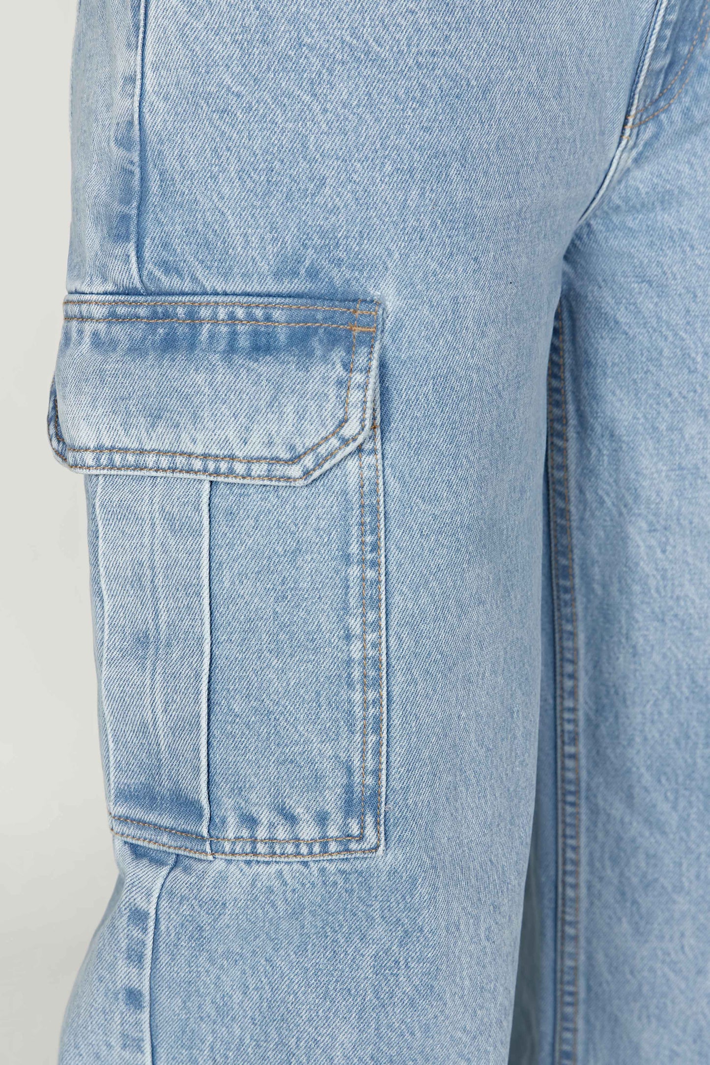 Jagger Mid Rise Oversized Denim Jean - Mid Blue